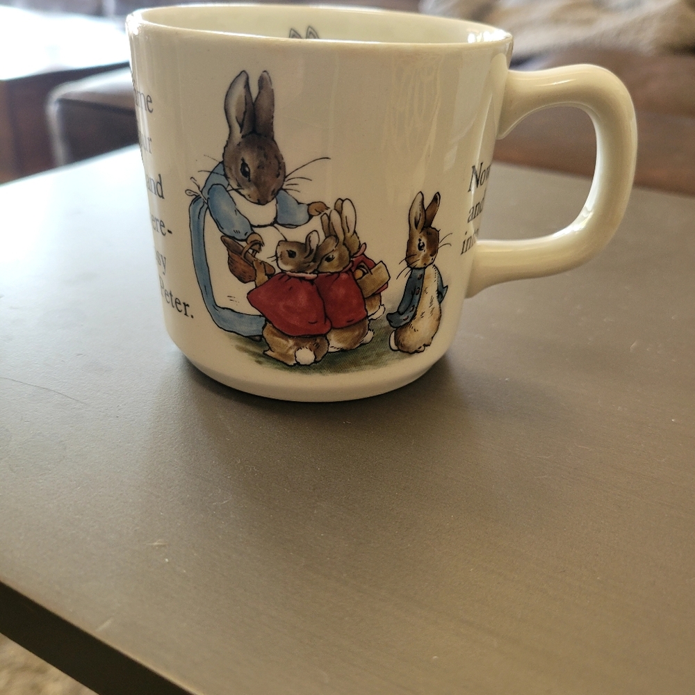 WEDGWOOD Peter Rabbit Mug - White, Vintage - Picture 3 of 8